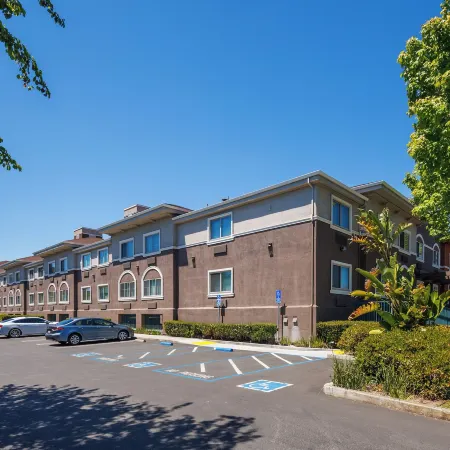 Holiday Inn Express & Suites MOUNTAIN VIEW SILICON VALLEY by IHG
