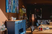 Tigh Na Leigh Hotels in Kirriemuir