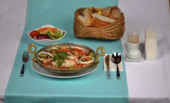 Inan Kardesler Hotel