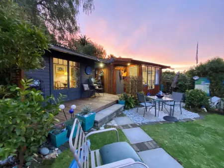 Ah House City B&B Nelson