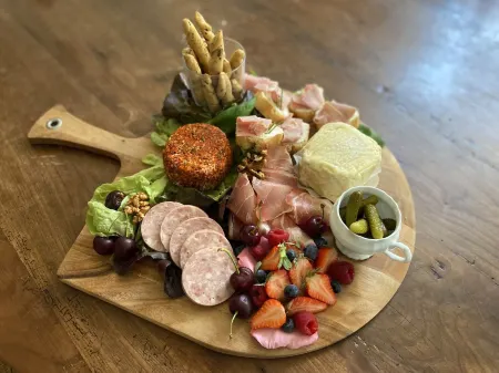 Chateau la Rametiere Отели в г. Монвирон