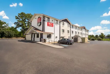 Econo Lodge Spotsylvania Town Center Отели рядом с достопримечательностью «Терминус оф Вирджиния Рейлуэй Трейл»