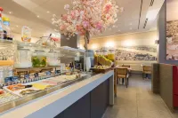 Ramada by Wyndham the Hague Scheveningen - breakfast