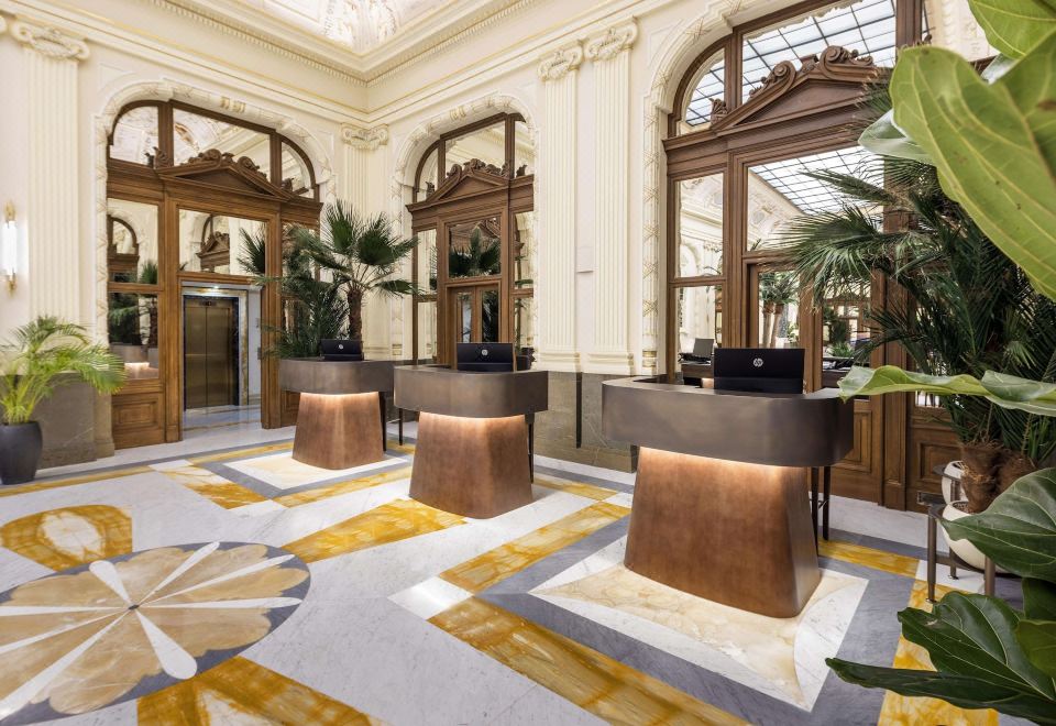 3. NH 컬렉션 프..