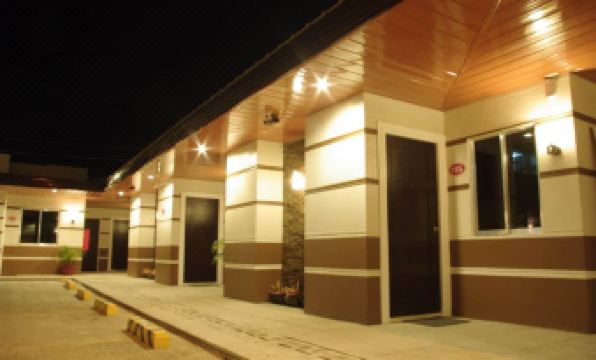 The Red Palm Suites and Restaurant