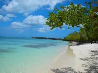 Victoria City Hotel Hotels in Paradera