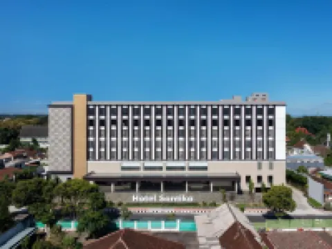 Hotel Santika Blitar Hotels in Blitar City