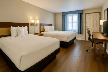 Days Inn by Wyndham Bradenton I-75