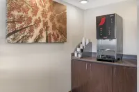 Red Roof Inn Detroit-Rochester Hills/ Auburn Hills