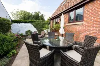 Five Star Stays Hotels in Weaverthorpe