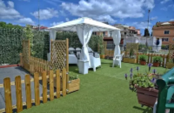 芙拉維歐民宿 鄰近Villa Park Avellino的酒店