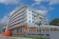 Tri Hotel Praia Grande - pantai