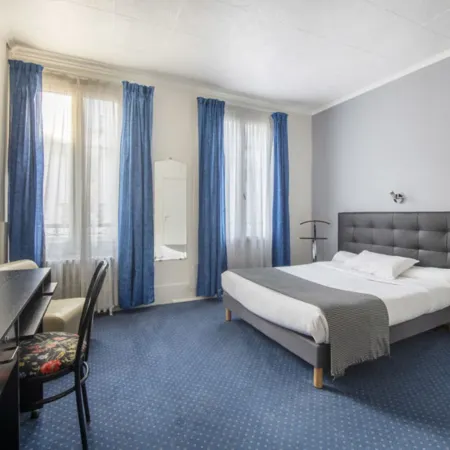 Royal Hotel Versailles