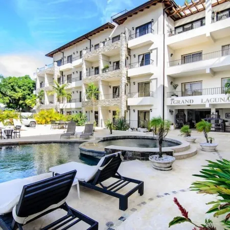 Playa Laguna Beach Condos
