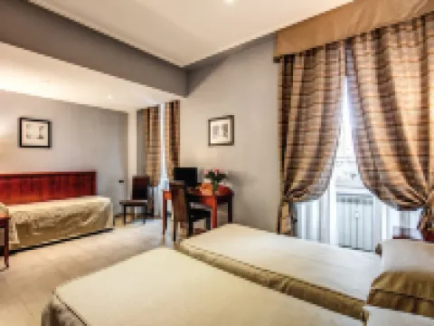 เตาร์มินา โรงแรมในโรม