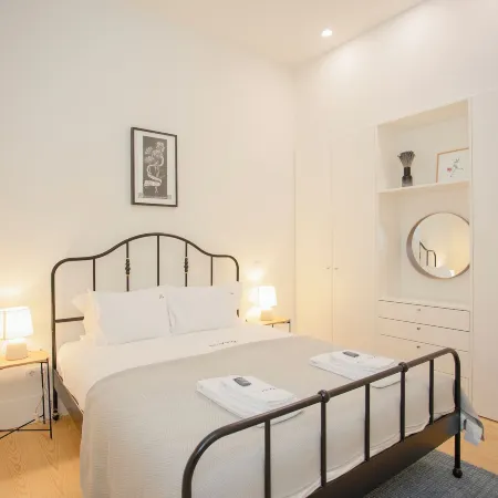 Liiiving in Porto - Haven Pool Apartment
