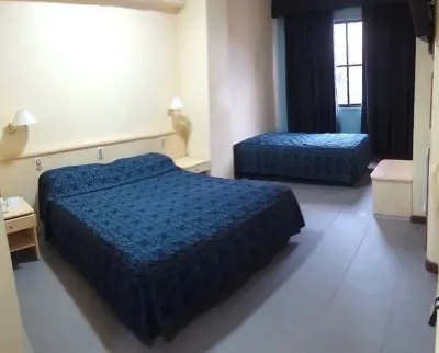 Las Americas Hotels near Residencia Union Europea