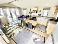 Luxury Chichester caravan Seaside Retreat
