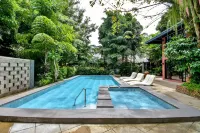 The Henry Resort Boracay - Infinity Pools