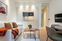 Magno Apartments Clavellinas - Pool and Free Parking