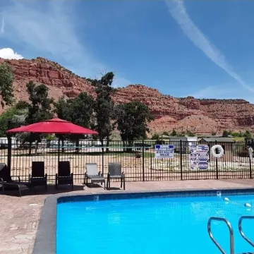 Crazy Horse RV Resort