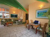 Seaside Hotel the Beach Hotel a Chatan