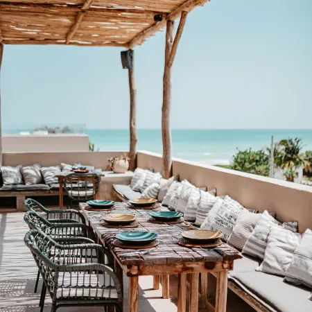 Dos Mares Barefoot Hotel