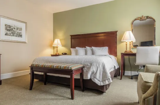 Hampton Inn & Suites Birmingham-Downtown-Tutwiler Hotels in Birmingham