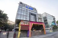 FabHotel Golden Eye Inn Отели в г. Калкаджи