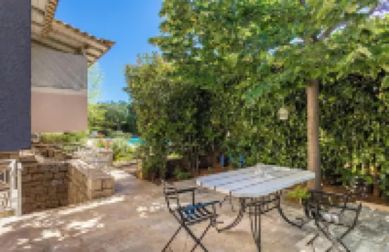 Tria Luxury Residences