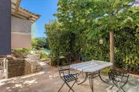 트리아 럭셔리 레지던스