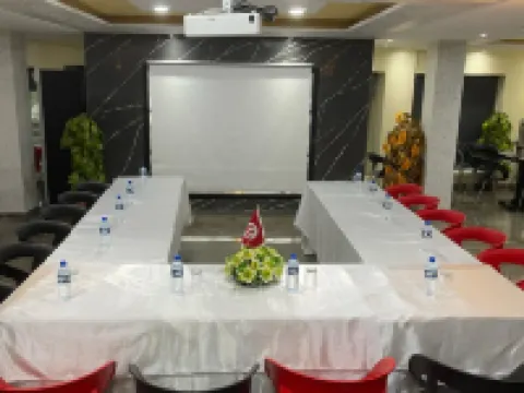 Le Parisien Tunis Hotels in Tunis