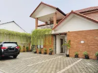 DeJati House Các khách sạn ở Jatiasih