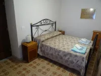 Palazzo Marchesale Hotel dekat Cira Salimbene Azienda Agricola