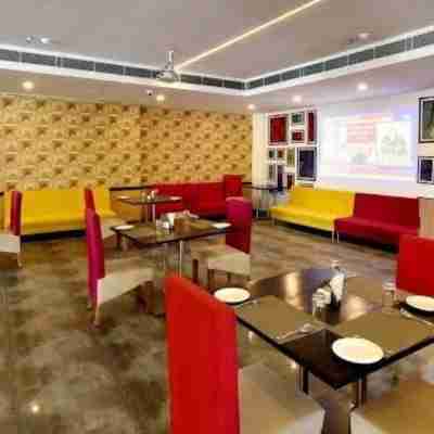 코스모폴리톤 호텔 Dining/Meeting Rooms
