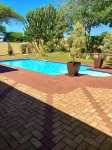 Madlula's Guesthouse - Pool