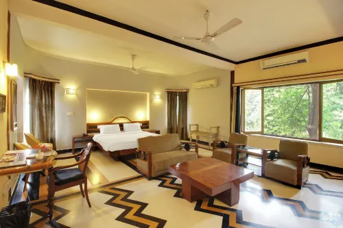 Hotel Inn Season - Art Deco Heritage Hotel in Jodhpur