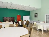 Artemia Aigues-Mortes - Hotel Avec Piscine - breakfast