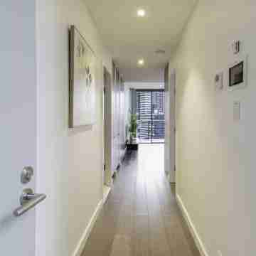 Haymarket Prime Location Charming 2 Bed Others