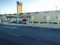 Town House Motel Hotels in Lynwood