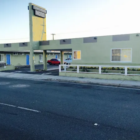 Town House Motel