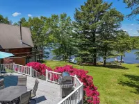 Griffin Lakefront on Lake Wallenpaupack with Private Dock, AC - Sleeps 10