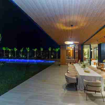 Villa Almaz Marrakech – Palais Exclusif avec Piscine, Spa et Sauna Dining/Meeting Rooms