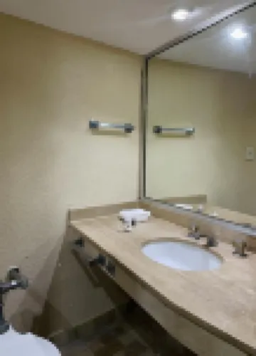 ホテル アロヨ エクスプレス