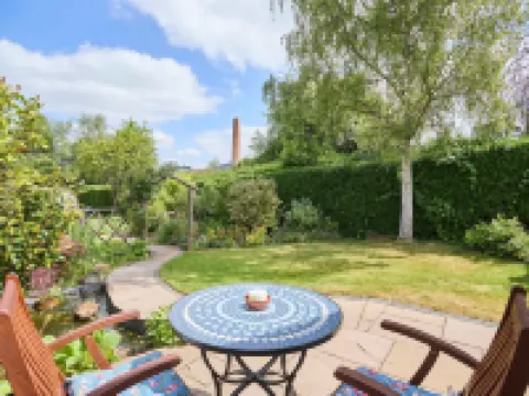 Host & Stay - Garden Studio Hotels in Kidderminster