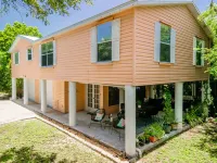 Tropical Oasis with Private Pool and Kayaks - Gorgeous Escape