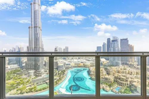 Durrani Homes - Alluring 5BR Penthouse with Burj Khalifa and Fountain View