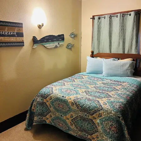 Buckeye Bungalow-Charming 2-bedroom apartment in Youngstown