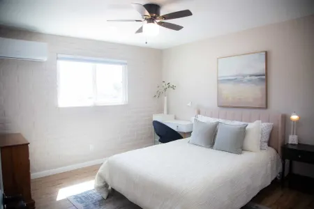 Pitaya Stunning Apartment Отели в г. Касас Адобс