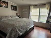 2.5 miles from Beaver Stadium our Charming 3-bedroom house with AC, WiFi